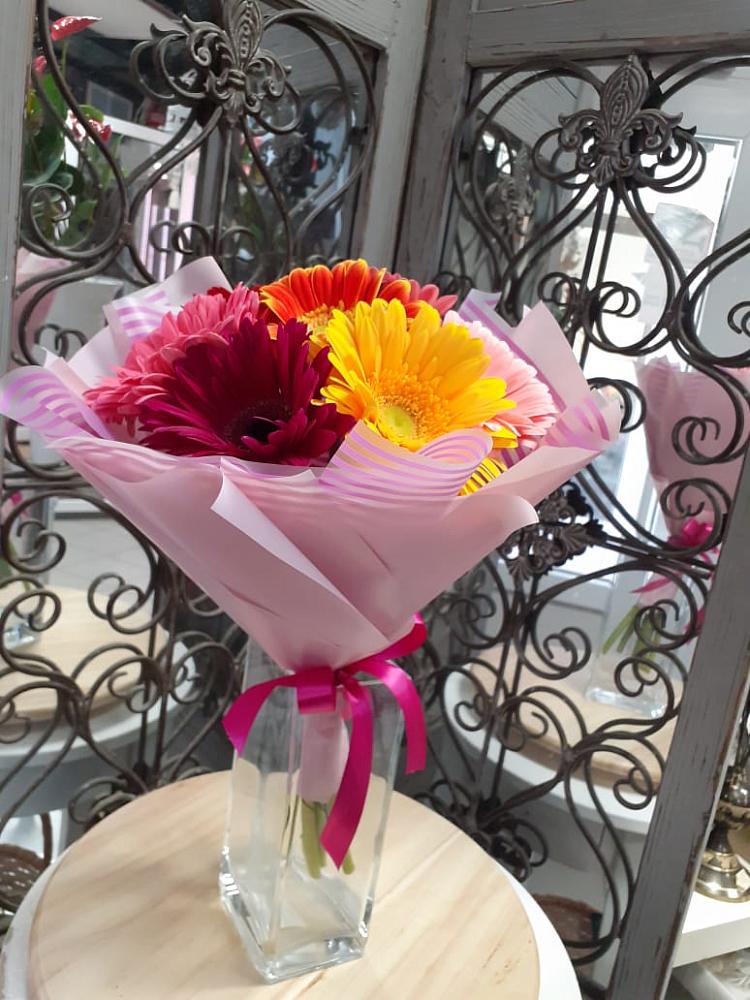 Букет цветов из: Герберы в Дубне Чеховского района