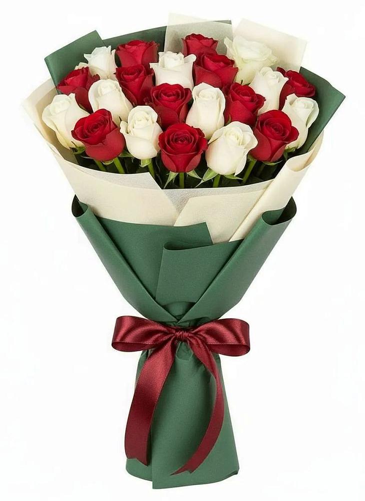 Букет Микс из красных и белых роз в Дубне Чеховского района