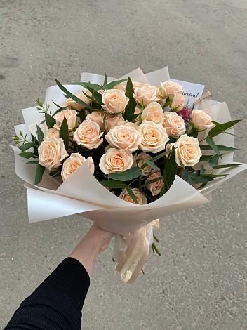 Букет Кремовые розы Латте в Дубне Чеховского района