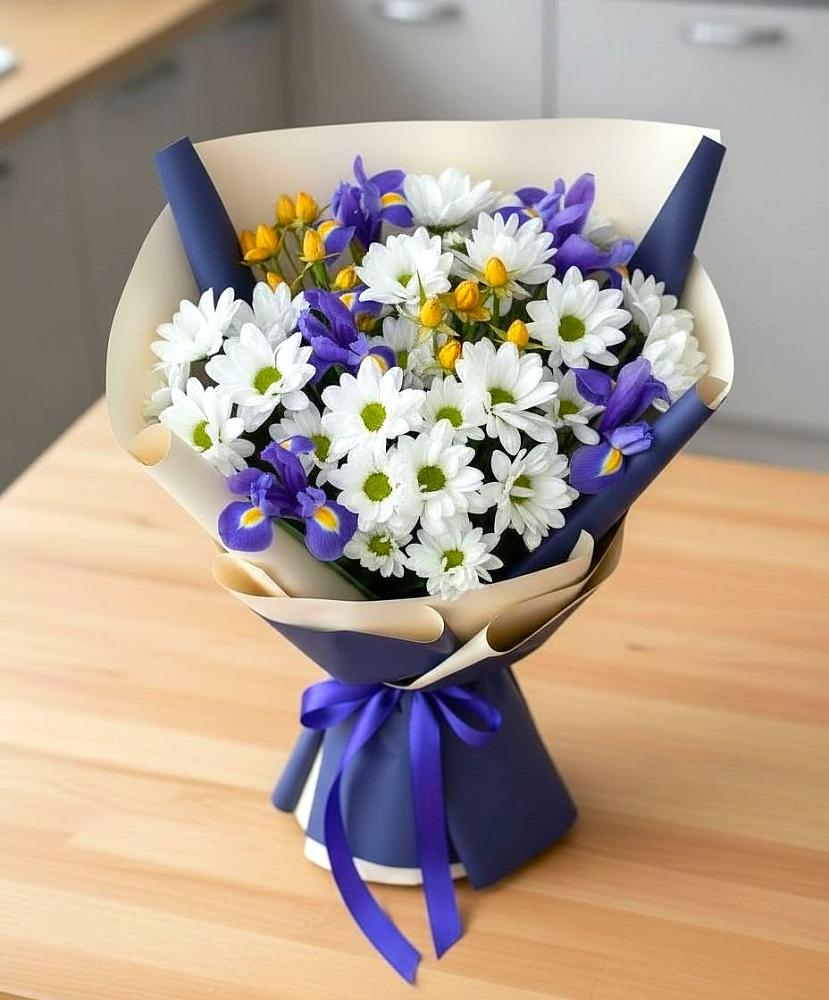 Букет цветов из: Розы, Ирисы и Хризантемы в Дубне Чеховского района