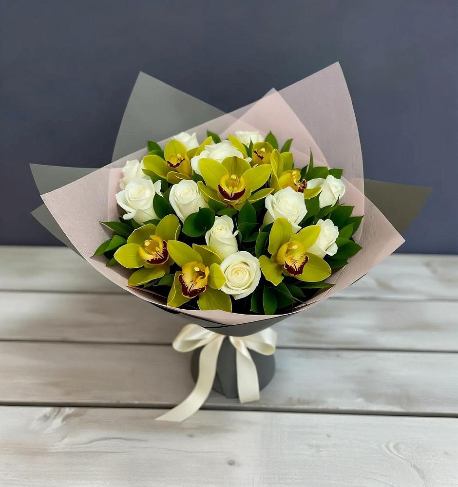 Букет цветов из: Орхидеи и Розы в Дубне Чеховского района