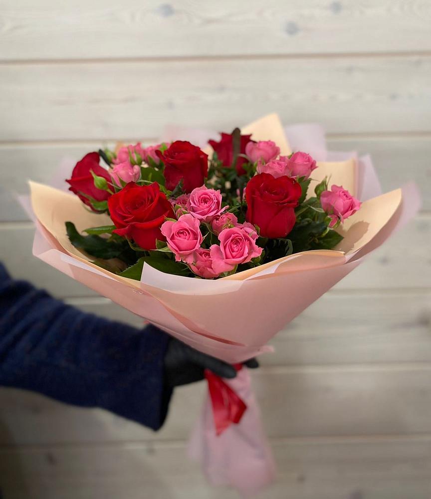 Букет цветов из: Розы в Дубне Чеховского района