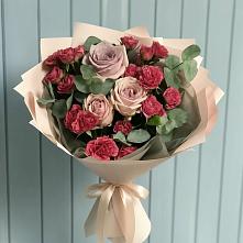 Букет цветов из:  Гвоздики и Розы в Дубне Чеховского района